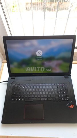 Asus ROG STRIX Gamer 17 i7 Gtx bon état