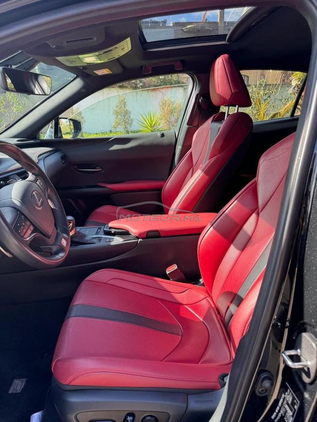 Lexus UX Hybride Automatique 2022 à Rabat