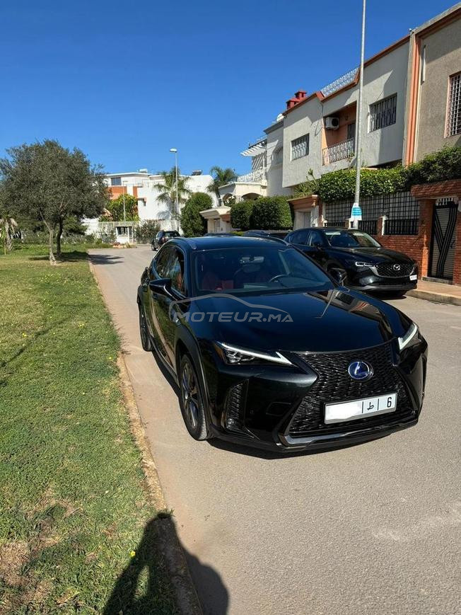 Lexus UX Hybride Automatique 2022 à Rabat