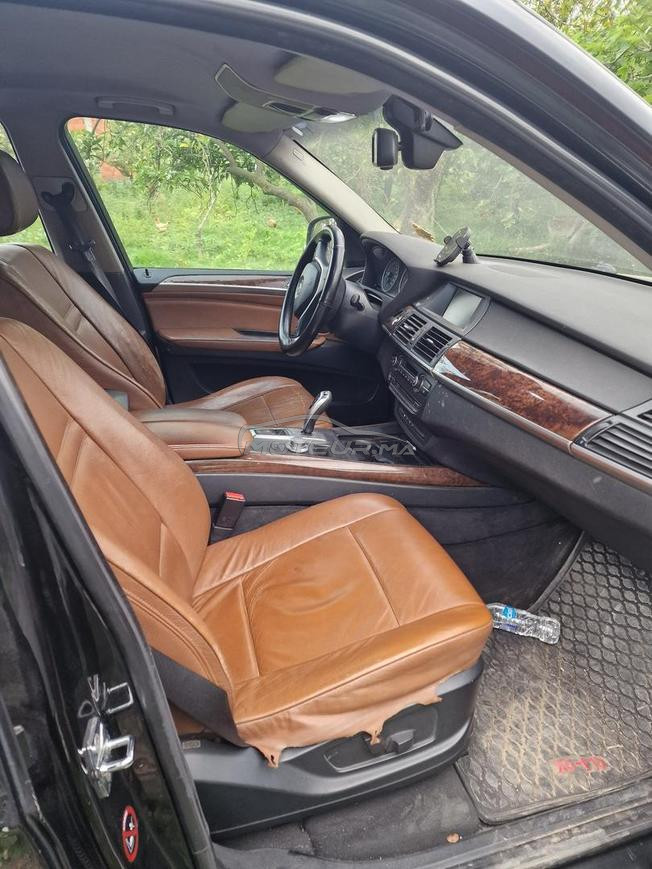 BMW X5 en bon état 