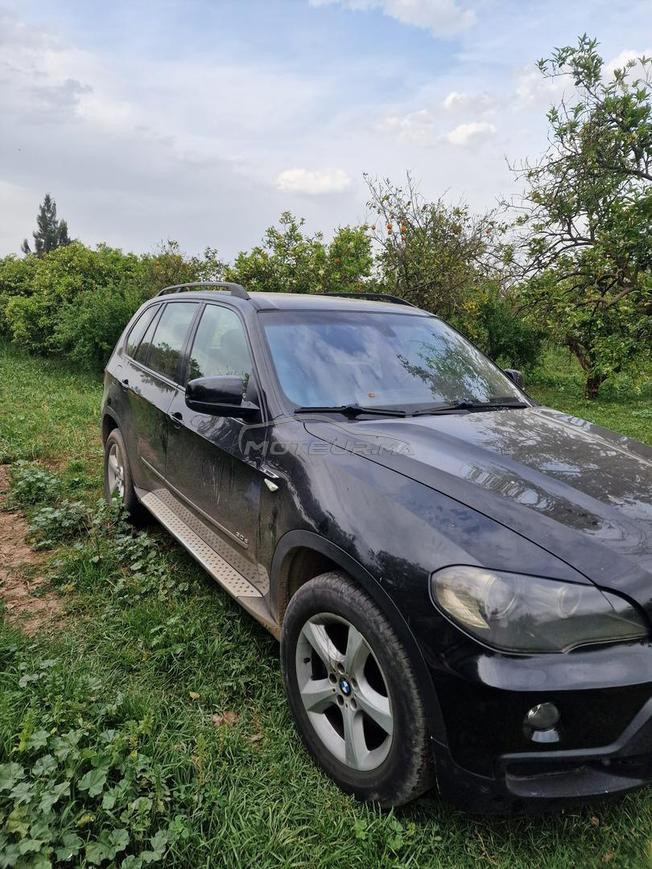BMW X5 en bon état 