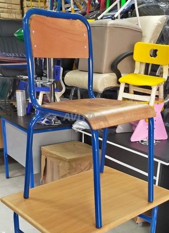 Fabrication table et chaises scolaire 