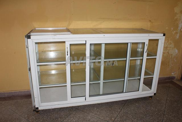 comptoir en aluminium et verre - 2