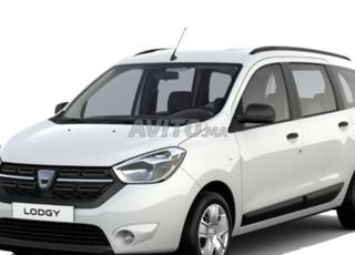 super Lodgy voiture à Casablanca