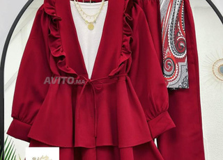   اونسومبل نسوي من قطعتين موديل أنيق 