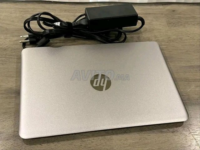 Hp i5 7ème Ram 8 SSD 256 SSD batterie 5h