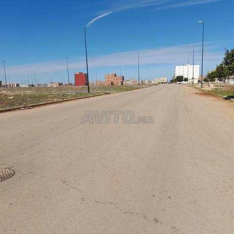 Terrain R3 double facades 240 mètres 