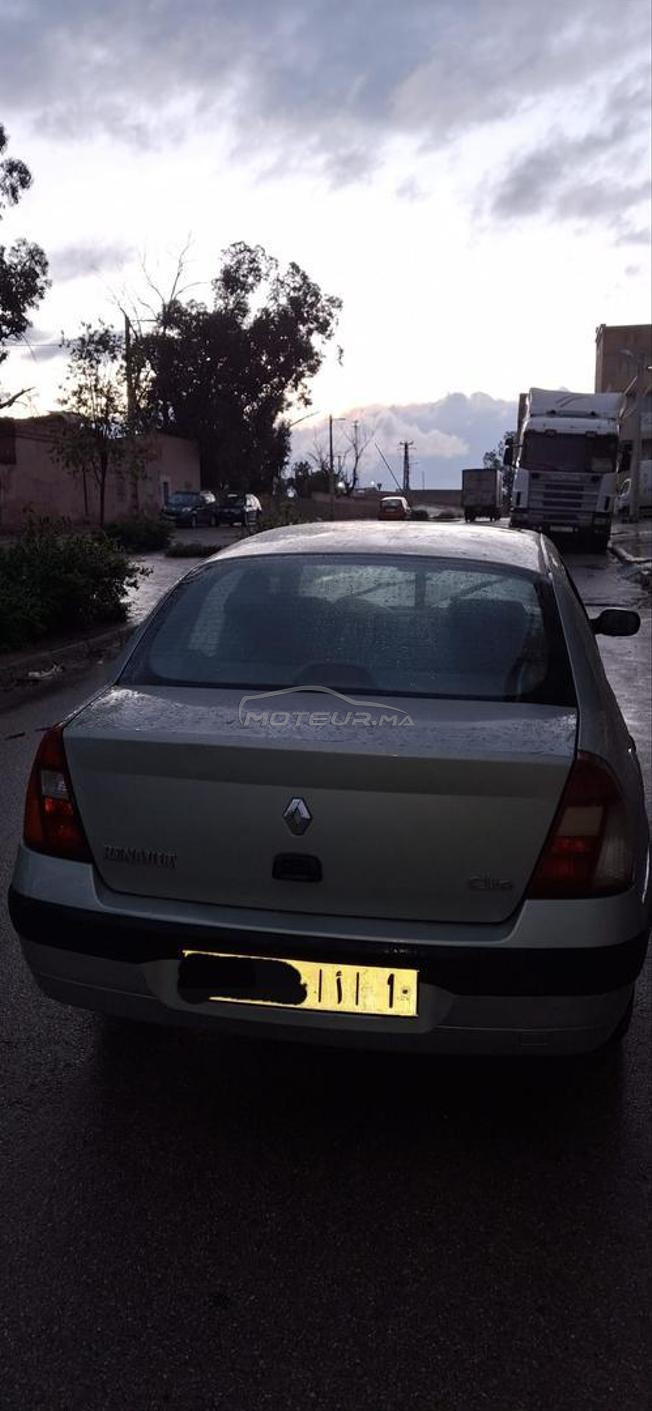 Renault Clio Essence Manuelle 2003 à Oujda