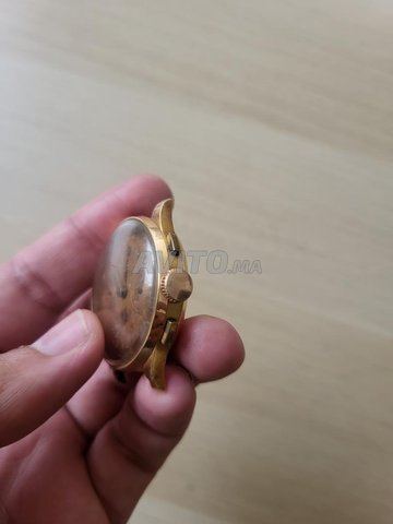 Montre chronographe vintage en or 18 carats