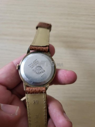 Montre Suisse DOGMA 17Rubis PRIMA année 1950'1960'