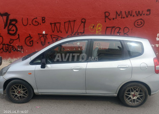 Honda Jazz Essence Manuelle 2003 à Mohammedia