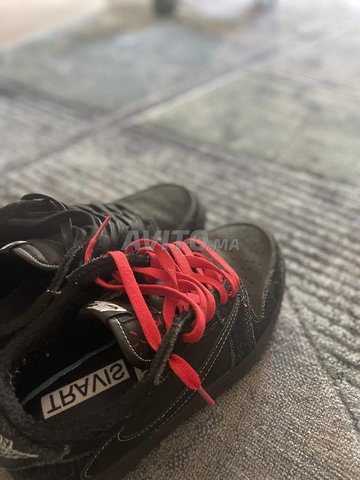 À vendre – Travis Scott Phantom taille 41