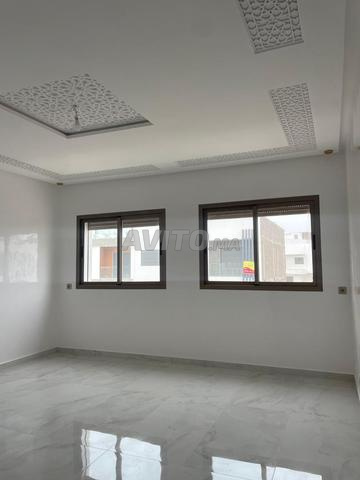 Moderne étage villa à vendre