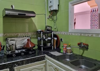 Appartement vide pour filles