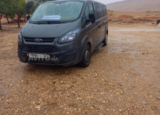 ford custom tourneo bonne état..