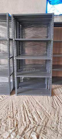 Rayonnage d’atelier métallique