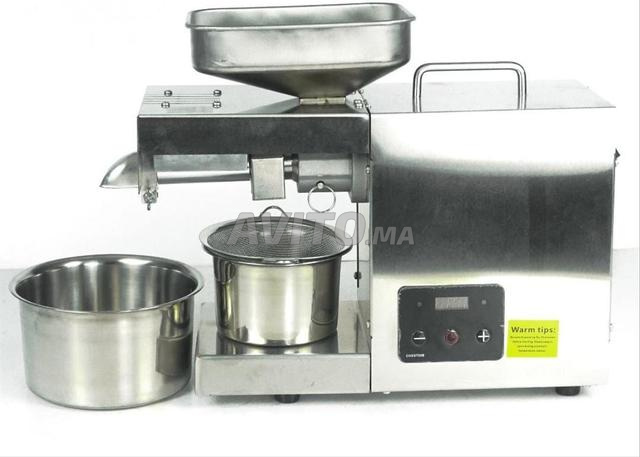 الة عصر الزيوت الطبيعية بشاشة رقمية  - 2