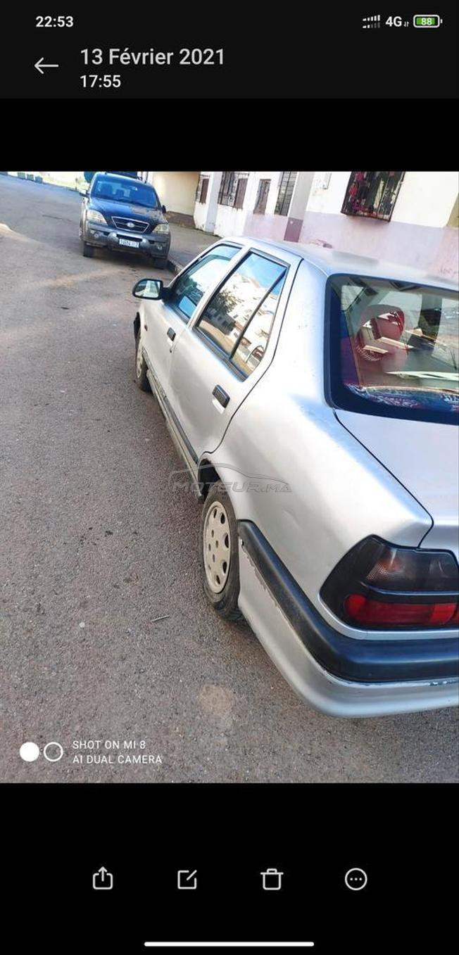 Renault 19