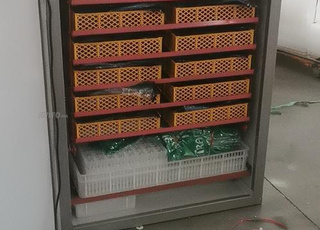 Couveuse d’œufs 1056