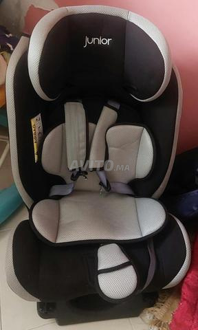 Siège auto pour les petits enfants importé neuf
