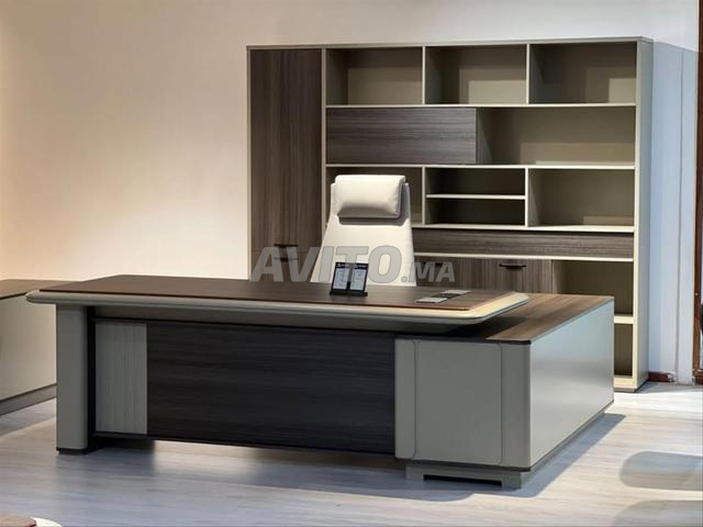 🏢 مكتب المدير العام بكل المعايير - 2