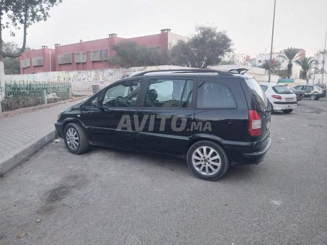 Opel zafira n9ia 
