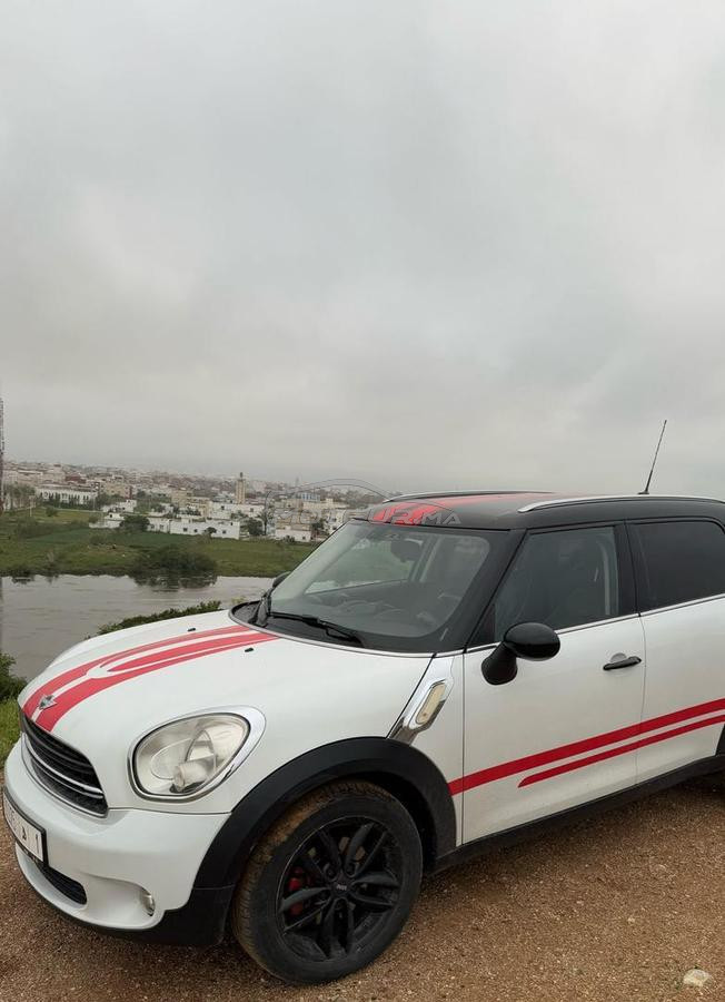 MINI COUNTRYMAN D modèle 2015