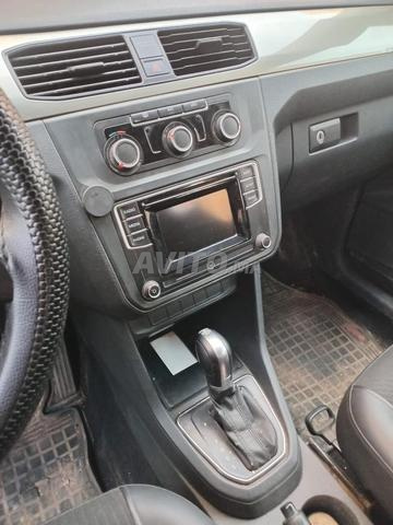 voiture d'occasion à vendre  - 2