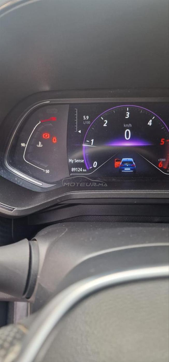 voiture Renault clio 5 eress ligne 