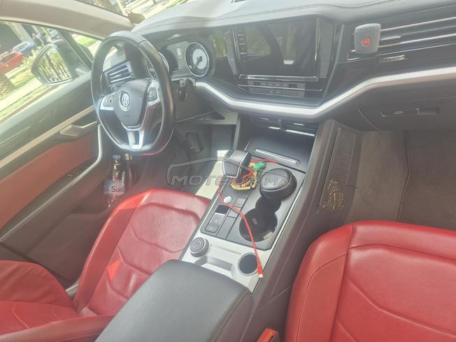 Volkswagen Touareg avec vitesse automatique 