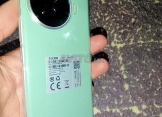 TECNO SPARK 20 PRO PLUS 