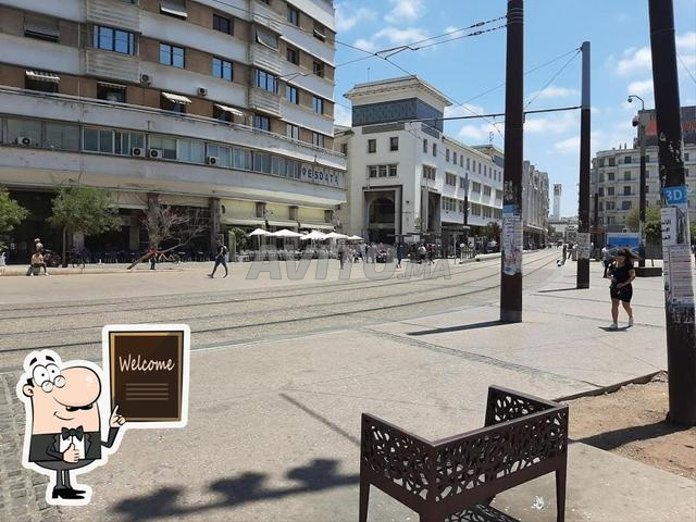 local commercial centre ville