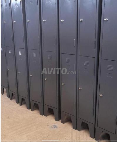 	Vestiaire métallique pour personnel de bureau