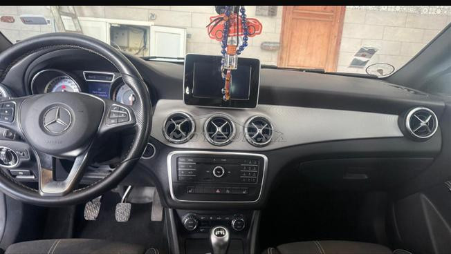 Mercedes-Benz Classe CLA Diesel Manuelle 2017