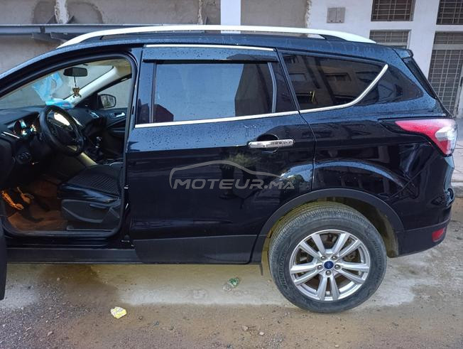 Ford kuga  excellent état 