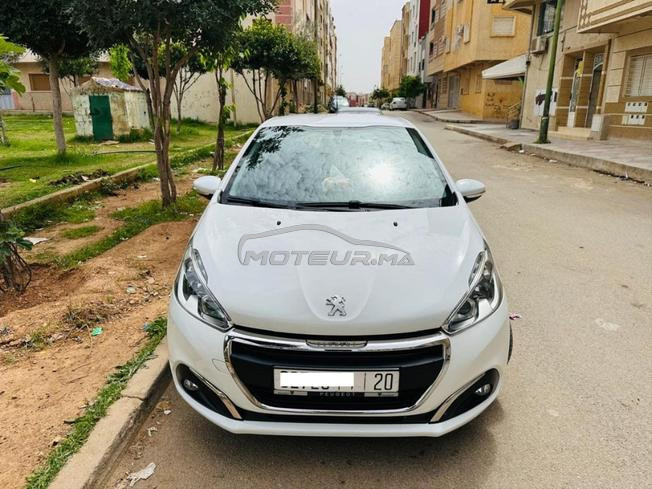 Peugeot 208 Diesel Manuelle 2019 à Meknès