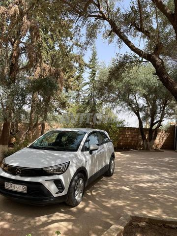 Opel Crossland Diesel Manuelle 2021 à Rabat - 2