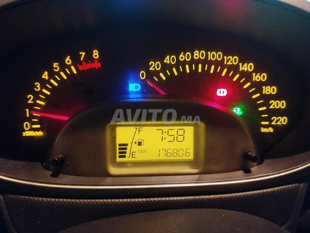Daihatsu Sirion Essence Manuelle 2008 à Tanger
