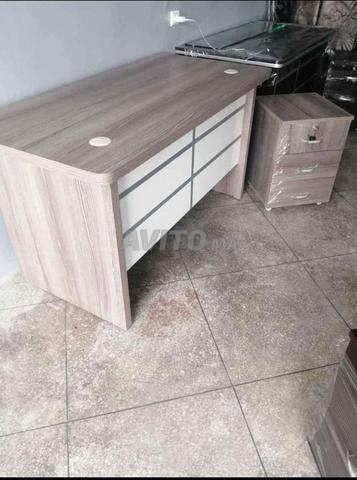 En stock des bureau de bon qualité  - 2