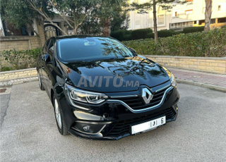 Renault Mégane4 modèle 2019 1ère main 