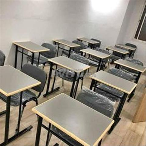 Tables et chaises pour élèves de tous niveaux