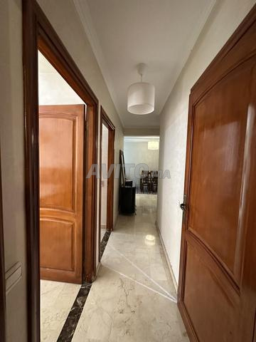 très jolie appartement meublé 