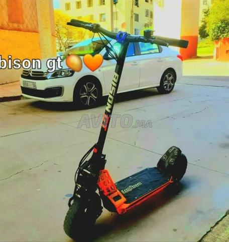 bison gt 1000w 46v cadre orange et potence bleu