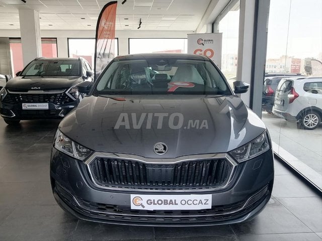 SKODA OCTAVIA diesel automatique 2024 à Agadir