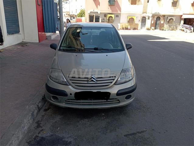 سيتروين C3 بنزين يدوية 2004 في الدار البيضاء