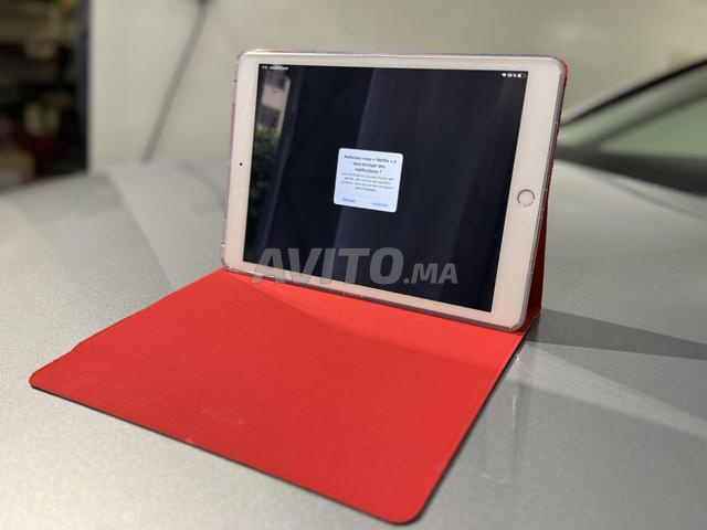 iPad 7e génération 10 pouces Wifi