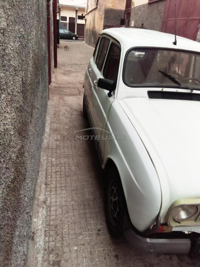 Renault R4 Essence Manuelle 1989 à Rabat