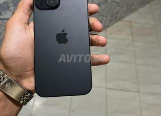 CHI HAJA BA9A N9IYA BI3 O M9AL 