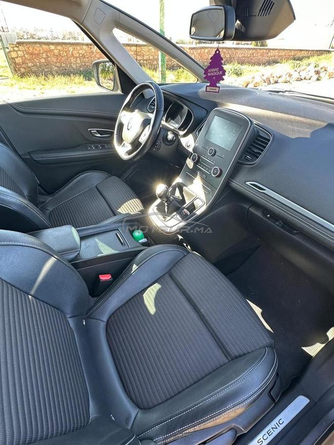 Renault Grand Scénic, Modèle 2017, dédouane 2024