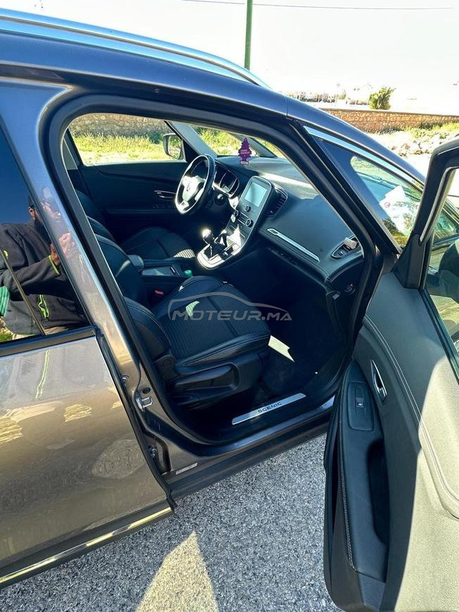 Renault Grand Scénic, Modèle 2017, dédouane 2024